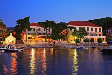 Hotel Lipa in Postira