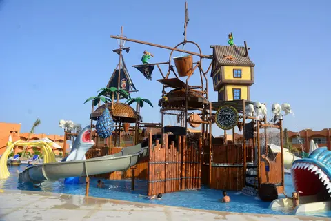 Three Corners Fayrouz Plaza Beach Resort in بور غالب — foto 11