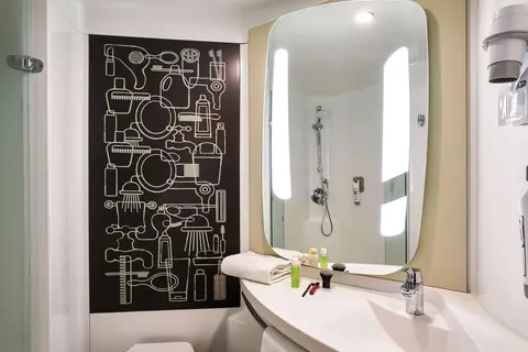 ibis Barcelona Meridiana in Barcelona — foto 16