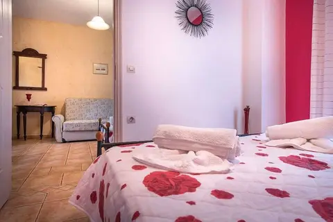 Pansion Porto Tsi Ostrias in Keri Lake — foto 12