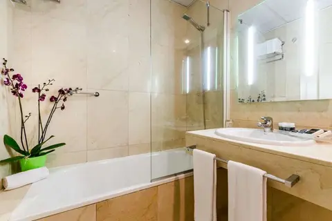 Exe Suites 33 in Madrid — foto 8