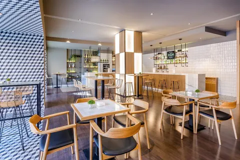 Occidental Granada foto 1