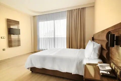 Özgür Bey Spa Hotel in Alanya — foto 15