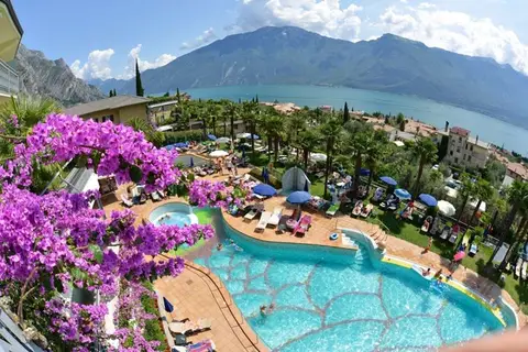 Hotel Royal Village in Limone sul Garda — foto 11