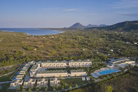 Sandy Villas Resort in Άγιος Γεώργιος — foto 7