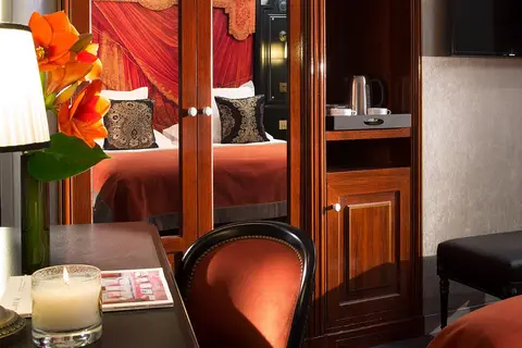 Hotel Le Belmont in Parijs — foto 3
