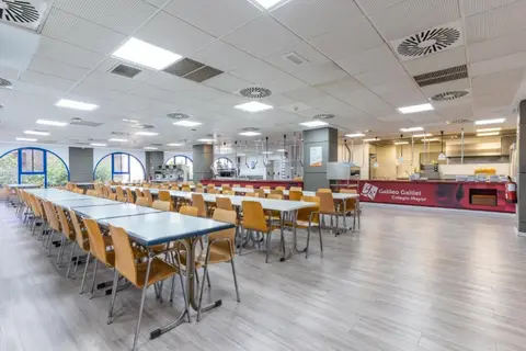 Colegio Mayor Galileo Galilei in Valencia — foto 16