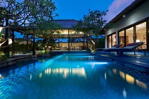 The Trans Resort Bali in Seminyak, Kuta, Bali — foto 19