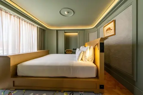 Art Legacy Hotel in Almada — foto 9