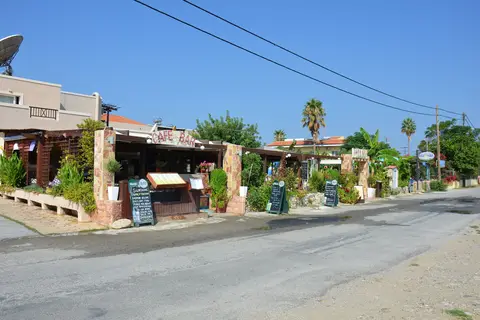 Sunshine Hotel & Apartments in Τιγκάκι — foto 3