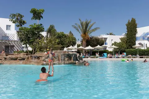 TUI TIME TO SMILE Aliathon Village in Γεροσκήπου — foto 3