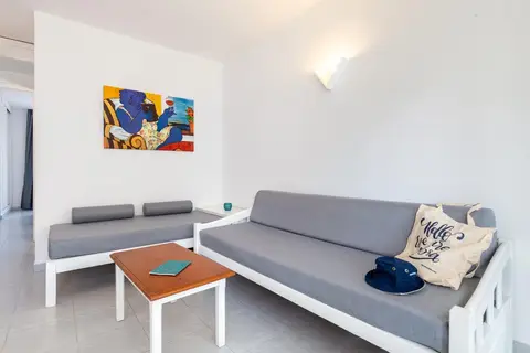 Apartamentos Vibra Caleta Playa in Ciutadella — foto 10