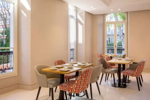 Hotel Apollinaire Nice in Nice — foto 5
