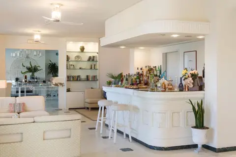 Il Negresco in Forte Dei Marmi — foto 3