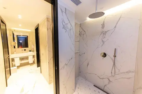 Unik Hotel in Tirana — foto 12