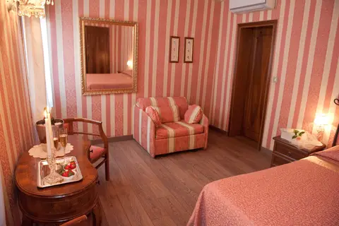Locanda Antico Fiore in Venetië, foto 10