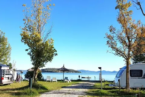 Village Punta Navaccia in Tuoro sul Trasimeno — foto 3