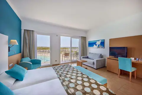 Universal Hotel Marques in Colònia de Sant Jordi — foto 3