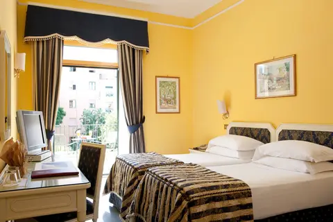 Imperial Tramontano in Sorrento — foto 20