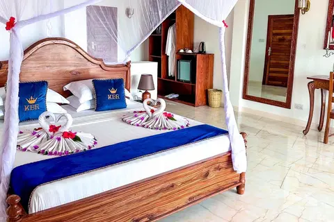 Karibu Beach Resort in Pongwe — foto 18
