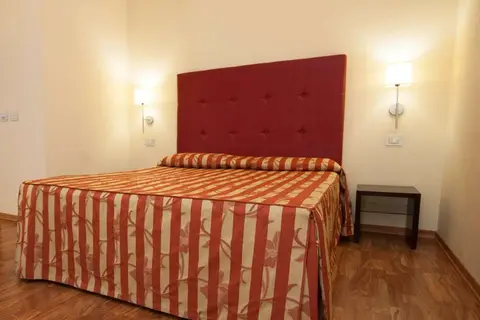 Hotel Due Colonne in Cagliari — foto 2