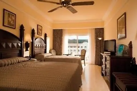 Hotel Riu Guanacaste in Playa De Matapalo — foto 3