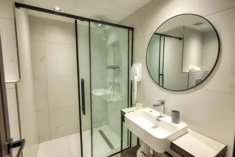 Aste Hotel in San Ġiljan — foto 7
