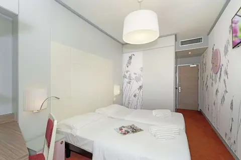 Hotel La Perla Garda in Garda, foto 19