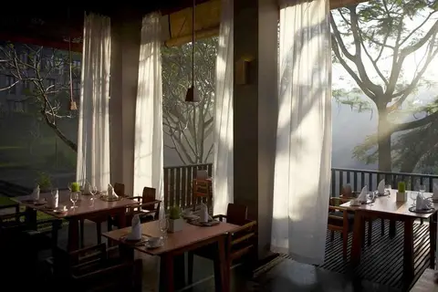 Maya Ubud Resort & Spa in Ubud, Kecamatan Gianyar, Kabupaten Gianyar, Bali, Indonesia, foto 13