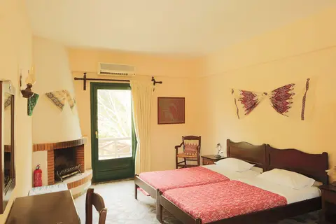 Arolithos Traditional Cretan Village in Georgioupolis — foto 23