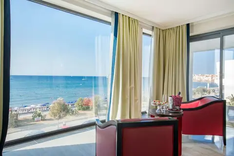 Victoria Palace Hotel in Cefalù — foto 24