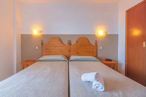 Aparthotel  Xon's Platja in Costa Brava — foto 14