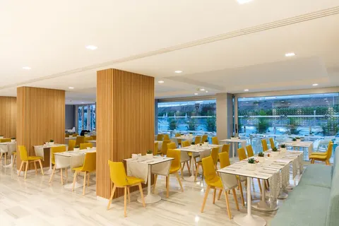 Santa Monica Suites Hotel in San Bartolomé de Tirajana — foto 11