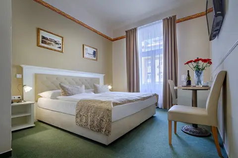 Hotel Taurus in Praag — foto 19