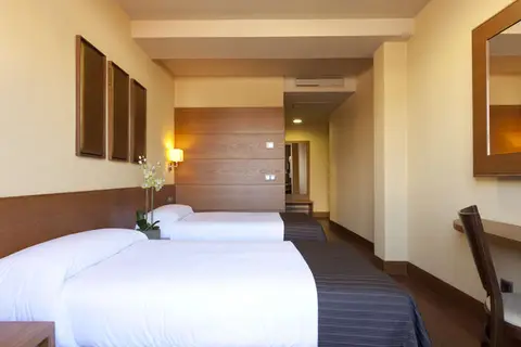 Sterling Hotel in Madrid — foto 17