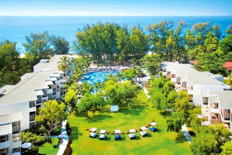 Holiday Inn Resort Phuket Mai Khao Beach in ศรีสุนทร — foto 2