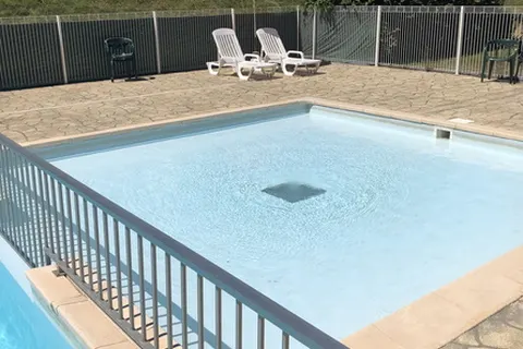 Vakantiepark Le Domaine De Confolant foto 7