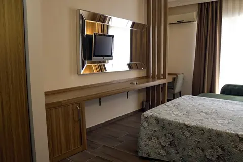 Dionisus Hotel in Serik — foto 24
