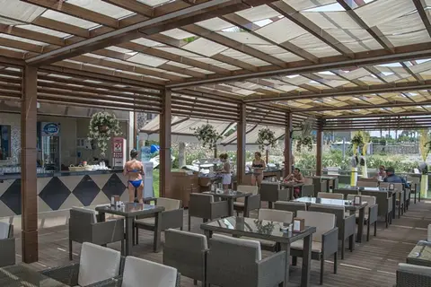 Michell Hotel Spa Beach Club in Bergama — foto 3