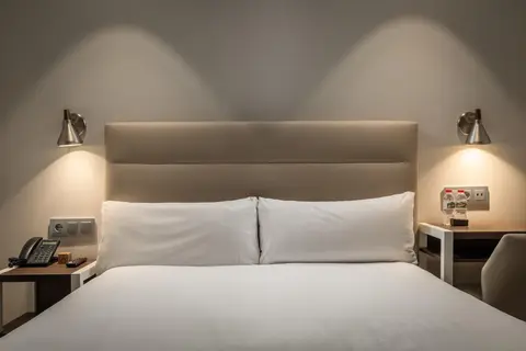 Arya Stadium Hotel in l'Hospitalet de Llobregat — foto 19
