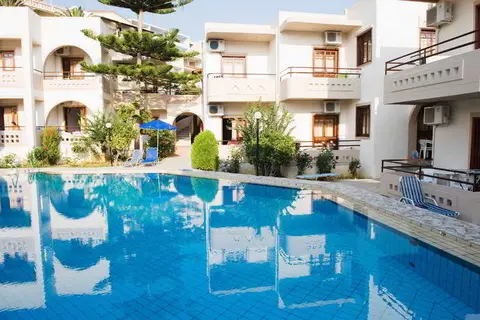 Relax Hotel in Agia Marina — foto 15