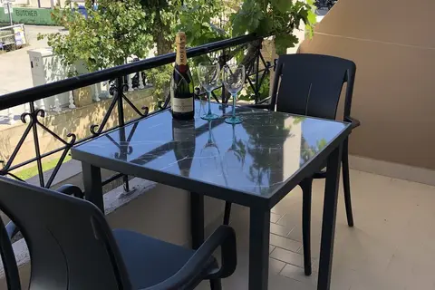 Jimmy's Garden in Faliraki — foto 4
