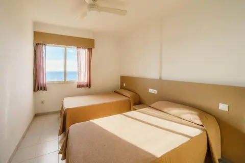 Apartamentos El Faro in Benidorm — foto 6