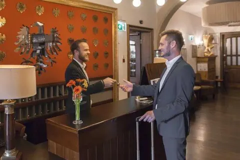 Stadt-gut-Hotel und Gasthof Goldener Adler foto 2