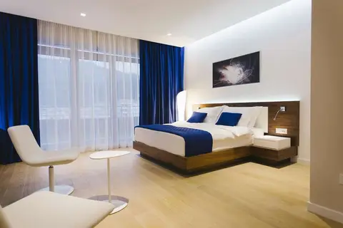Hotel TQ Plaza in Budva