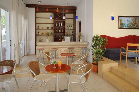 Petrosana Hotel & Appartementen in Ayia Napa, foto 7