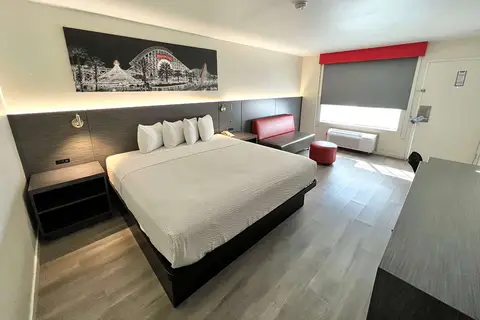 Ramada by Wyndham Anaheim Convention Center in Anaheim, foto 12