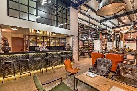 Hotel H10 Tribeca in Madrid — foto 4