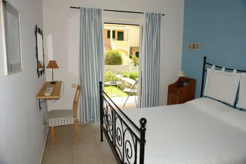 Barbati Bay Appartementen in Μπαρμπάτι — foto 3