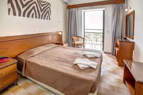Golden Sands Hotel in Δημοτική Ενότητα Κορισσίων — foto 25